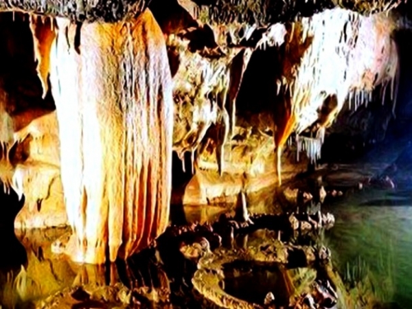 Pestera_Micula