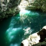 Turism--Pestera-Lacul-Verde-sau-Pestera-cu-Lac