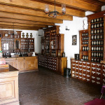2009_06_17_muzeu-farmacie-03