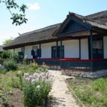 un-secol-intr-un-singur-loc-s-a-redeschis-muzeul-satului-nord-dobrogean-de-la-enisala