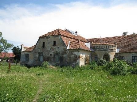 Castelul-Miskolczy-din-Ghiorac-20110502163439