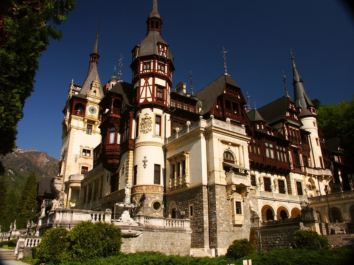 Castelul Peles, Sinaia, Valea Prahovei, Romania4
