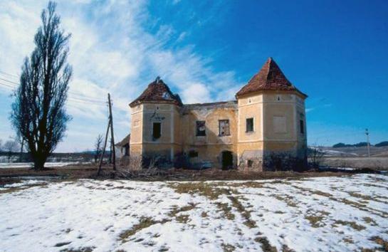 castelul-bethlen-boiu