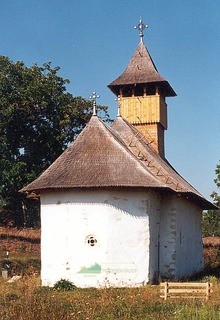 117905_biserica-cicau_w220