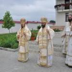 images (2)