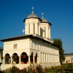 poza-manastirea-aninoasa-630x472