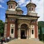 Manastirea Sinaia, Valea Prahovei1