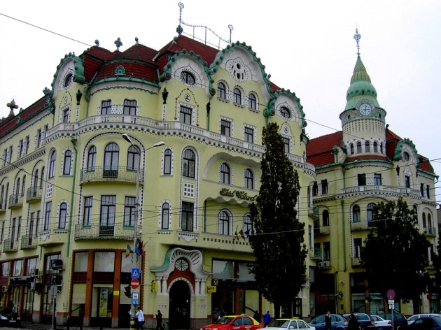 Palatul-Vulturul-Negru-630x472