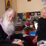 Parintele-Justin-Parvu-si-prezbitera-Adriana-Calciu-la-Manastirea-Petru-Voda
