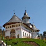biserica_noua_a_manastirii_pangarati