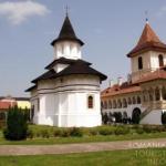 manastirea-brancoveanu-biserica-din-interior-manastirea-brancoveanu-sambata-de-sus-brasov-rkie1038--detailview