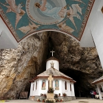 manastirea_ialomitei_romanialapas