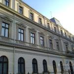 muzeul-colectiilor-palatul-romanit-muzeul-colectiilor-bucuresti-yhul1828--detailview