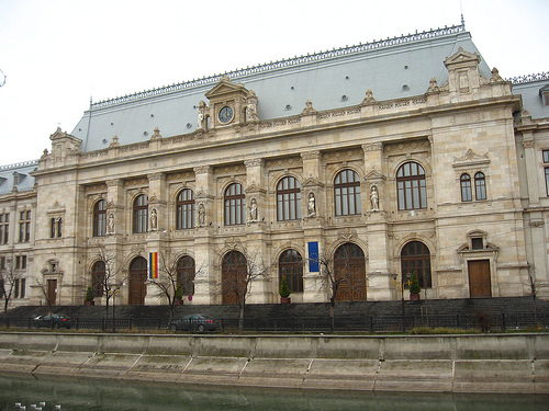 palatul-de-justitie-inainte-de-renovare